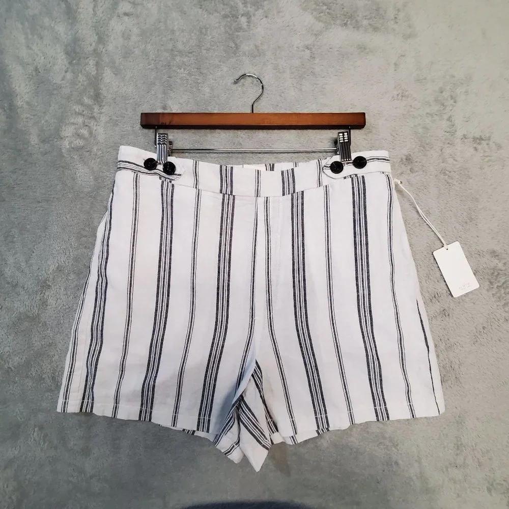 Style Me Women's Size L Linen Blend Black White Striped Casual Shorts NWT - Picture 3 of 9